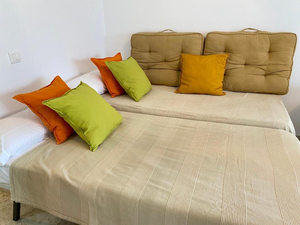 Studio With Access To The Garden. Open Pool. Beach Very Close. Wifi & Netflix Free Benalmádena Exterior foto